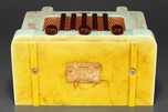 Addison 5 ’Courthouse’ Radio in Pistachio + Burgundy Catalin - Great